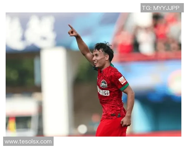 镜头回顾：足球转会这一幕令人泪目