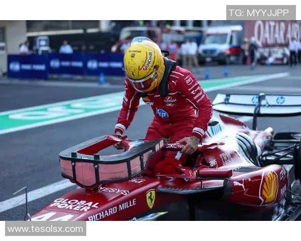 F1赛车燃料策略对比赛胜负走势及车队整体战术影响分析 F1赛车燃料策略对比赛胜负走势及车队整体战术影响分析